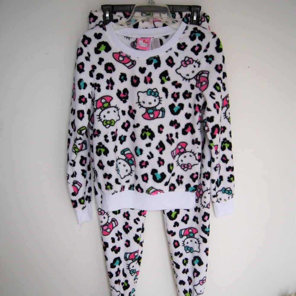 Hello Kitty  Fleece Footie Pajama Set Women's S